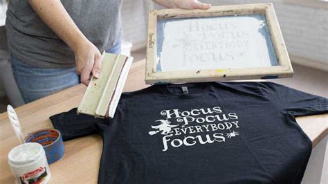 how to print t-shirts at home with iron: exploring the possibilities of DIY textile art